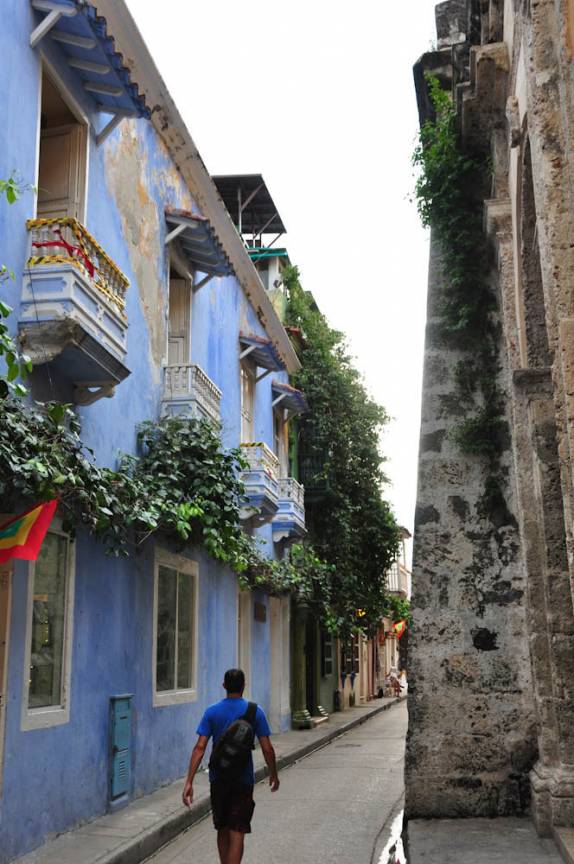 Caminhando pelo centro histórico de Cartagena, na Colômbia